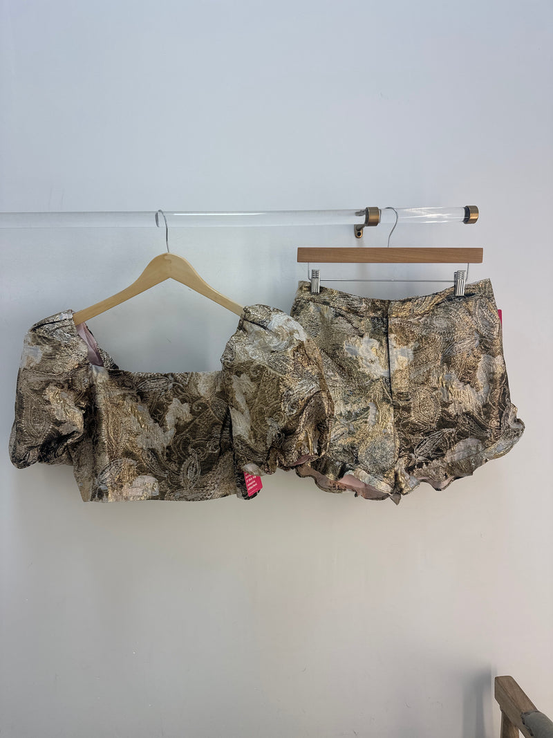 Calloway Chromatic Metallic Top