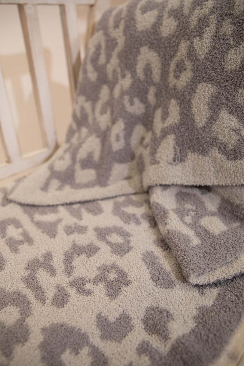 Cozy Cheetah Blanket