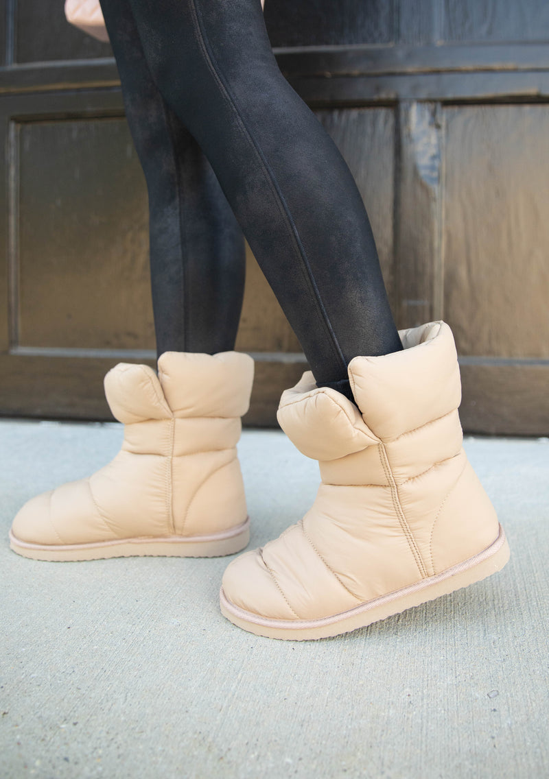 Walk In The Clouds Boots