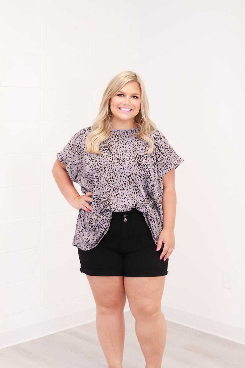 Casual Cheetah Top