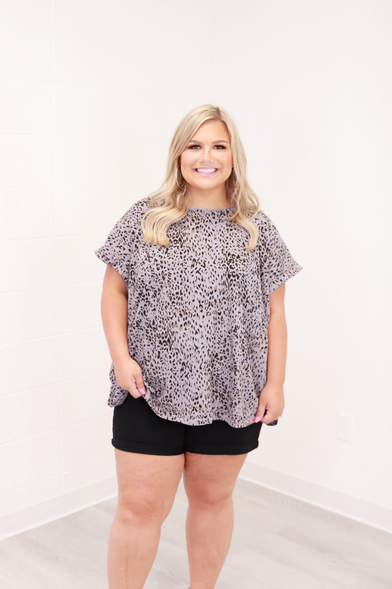Casual Cheetah Top