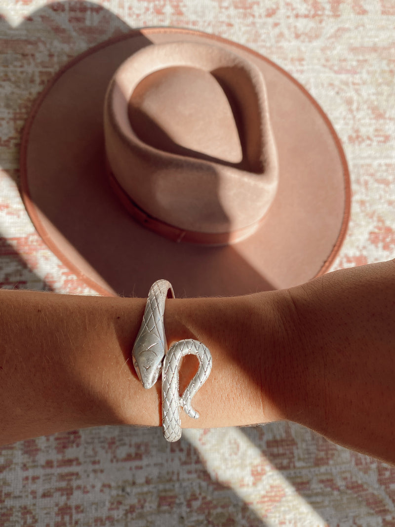 Snake Bite Cuff